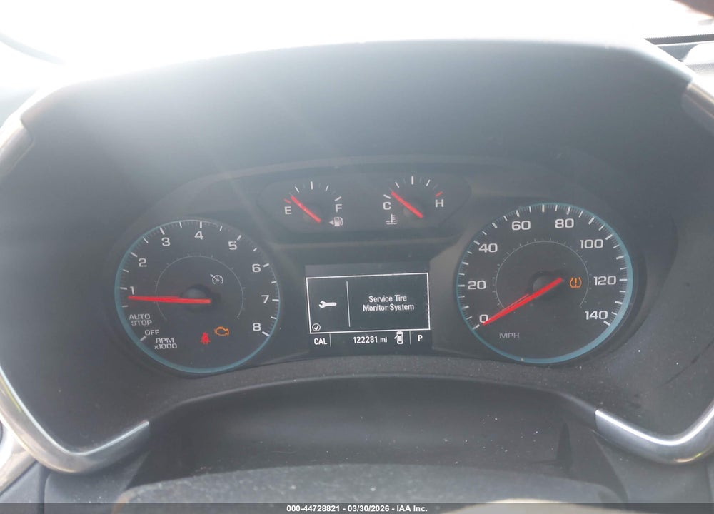2018 CHEVROLET EQUINOX LT VIN: 2GNAXJEV1J6150256