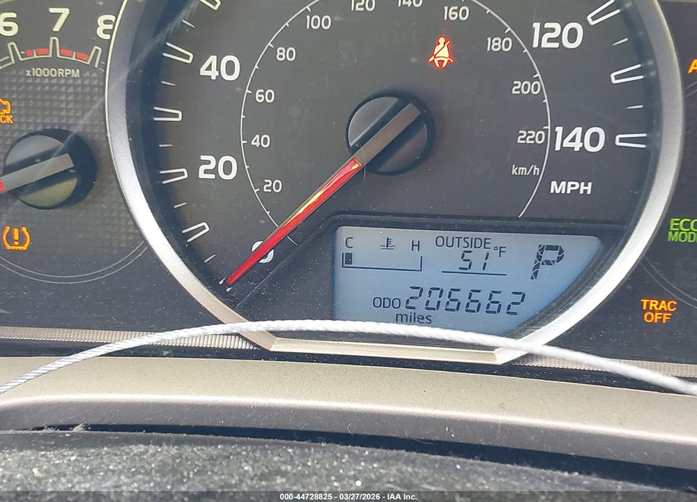 2015 TOYOTA RAV4 XLE VIN: 2T3RFREV8FW355369