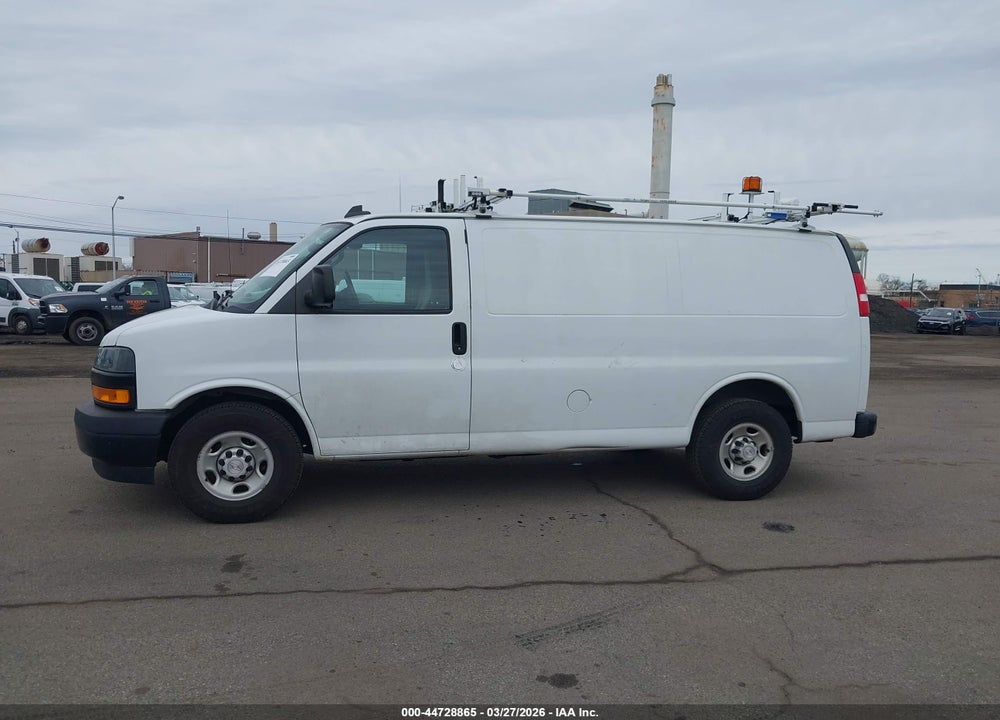 2018 CHEVROLET EXPRESS 2500 WORK VAN VIN: 1GCWGAFP6J1333895