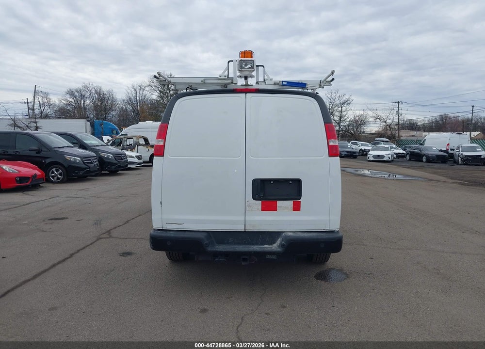 2018 CHEVROLET EXPRESS 2500 WORK VAN VIN: 1GCWGAFP6J1333895