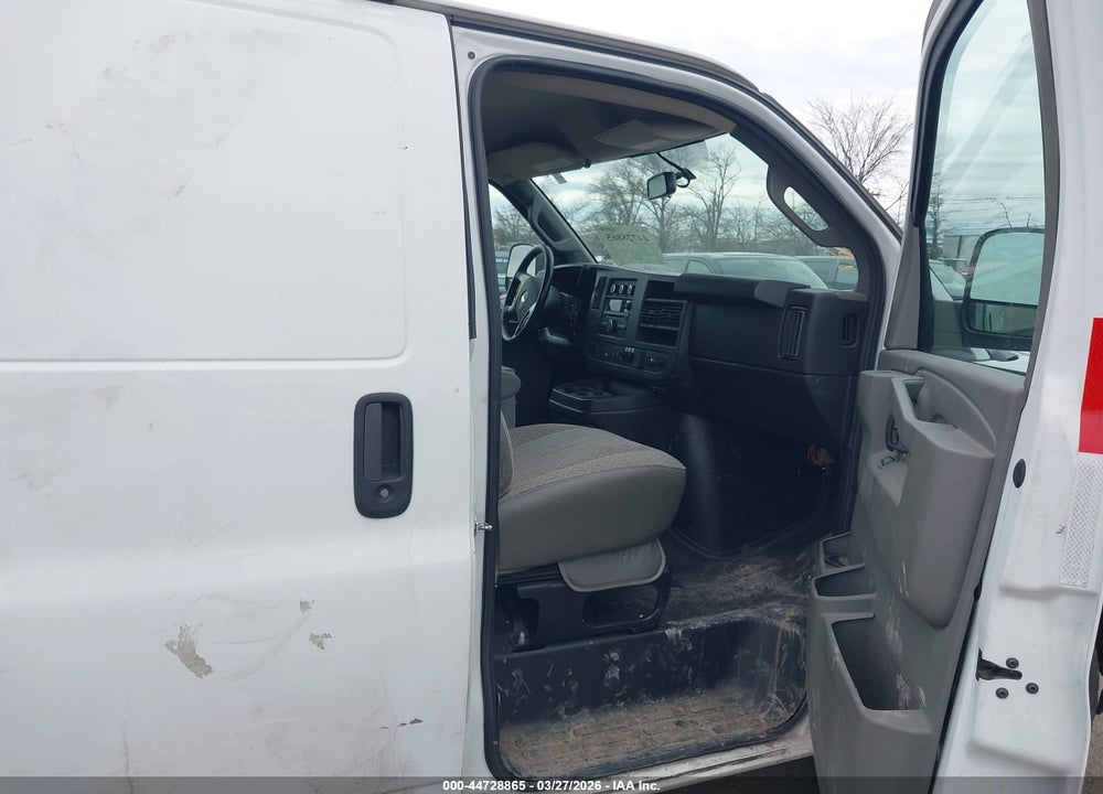 2018 CHEVROLET EXPRESS 2500 WORK VAN VIN: 1GCWGAFP6J1333895