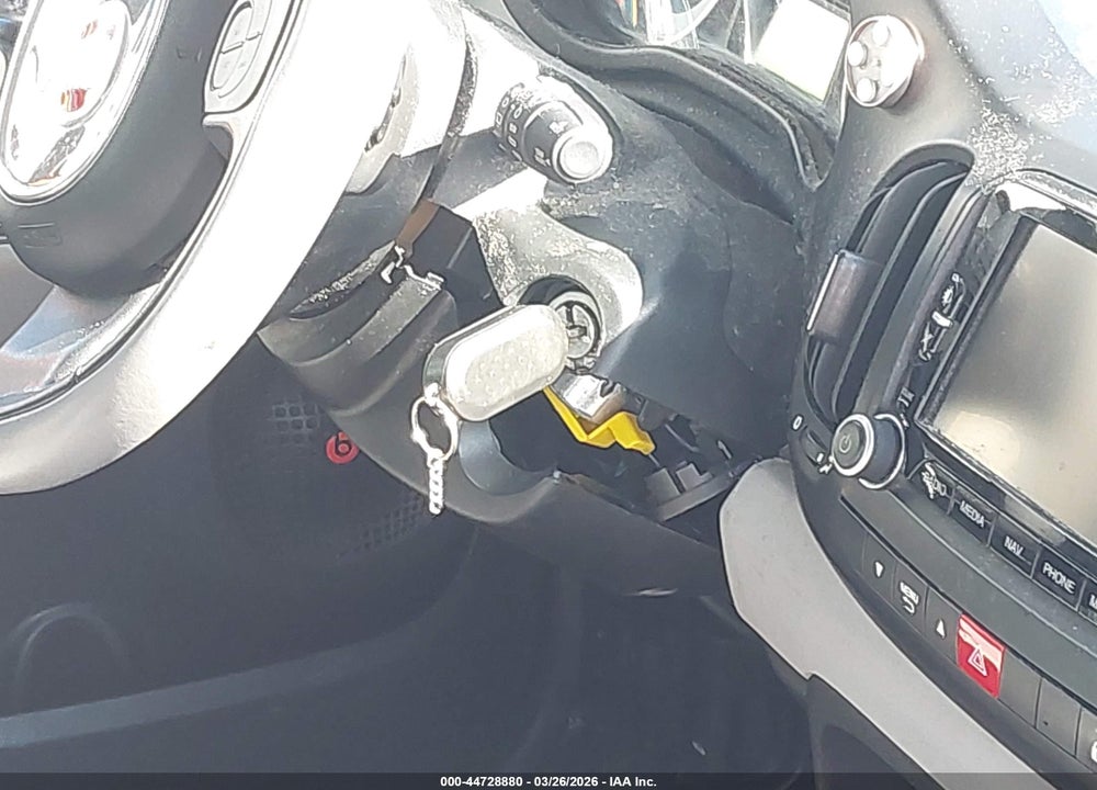 2014 FIAT 500L EASY VIN: ZFBCFABHXEZ002574