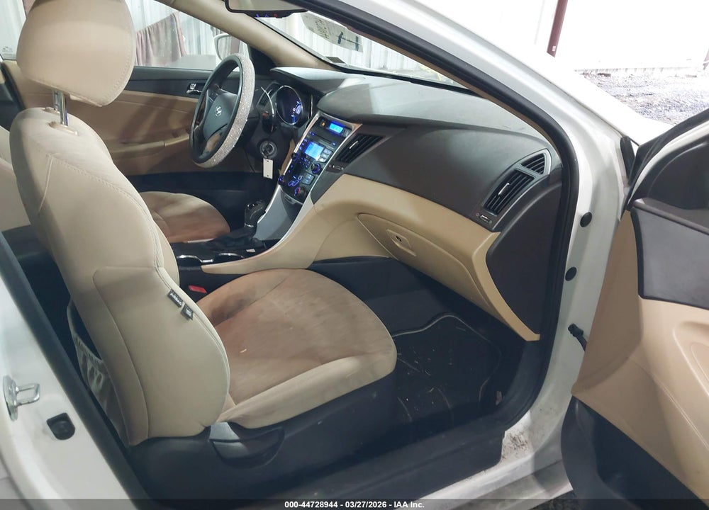 2013 HYUNDAI SONATA GLS VIN: 5NPEB4ACXDH668834