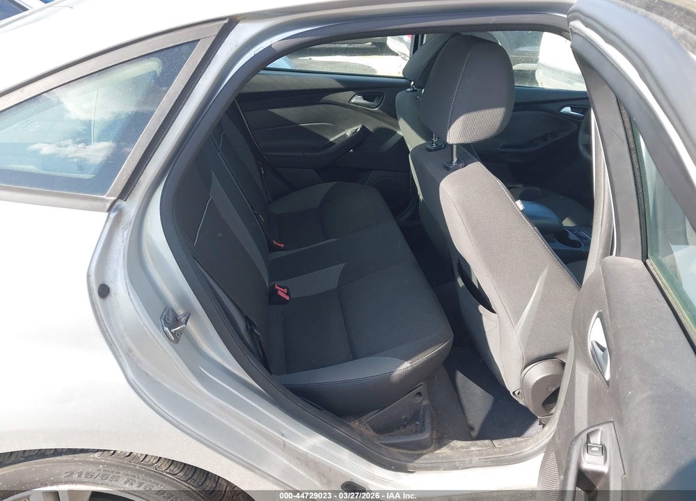 2013 FORD FOCUS SE VIN: 1FADP3F21DL231751