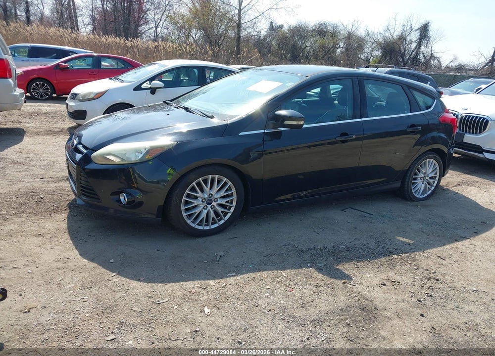 2014 FORD FOCUS TITANIUM VIN: 1FADP3N22EL309859