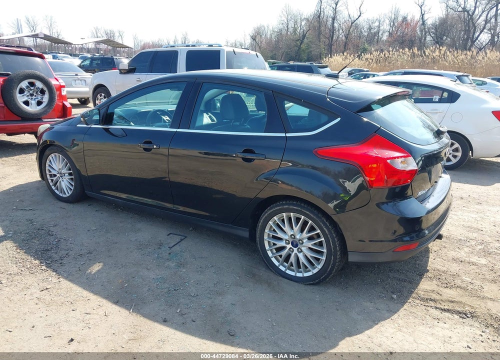 2014 FORD FOCUS TITANIUM VIN: 1FADP3N22EL309859