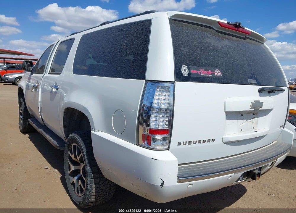 2009 CHEVROLET SUBURBAN 1500 LS VIN: 1GNFK16339R235651