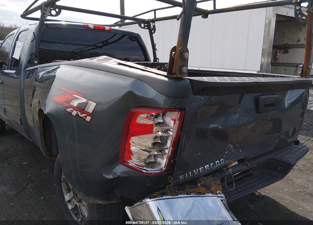 2009 CHEVROLET SILVERADO 1500 LT VIN: 1GCEK29029Z257829