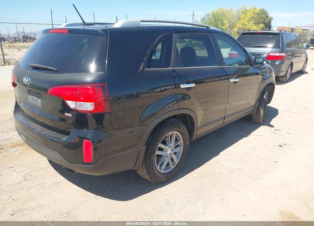 2014 KIA SORENTO LX V6 VIN: 5XYKT4A73EG454070