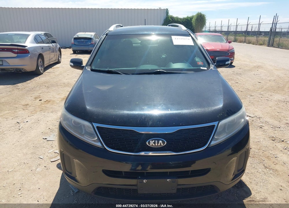 2014 KIA SORENTO LX V6 VIN: 5XYKT4A73EG454070