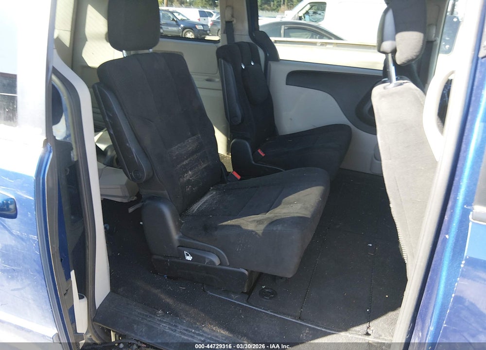 2011 DODGE GRAND CARAVAN EXPRESS VIN: 2D4RN4DG6BR779388