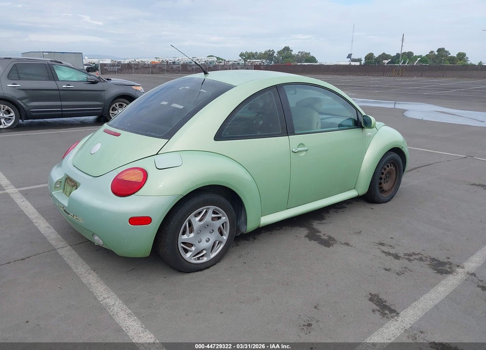 2002 VOLKSWAGEN NEW BEETLE GL VIN: 3VWBK21C02M440367