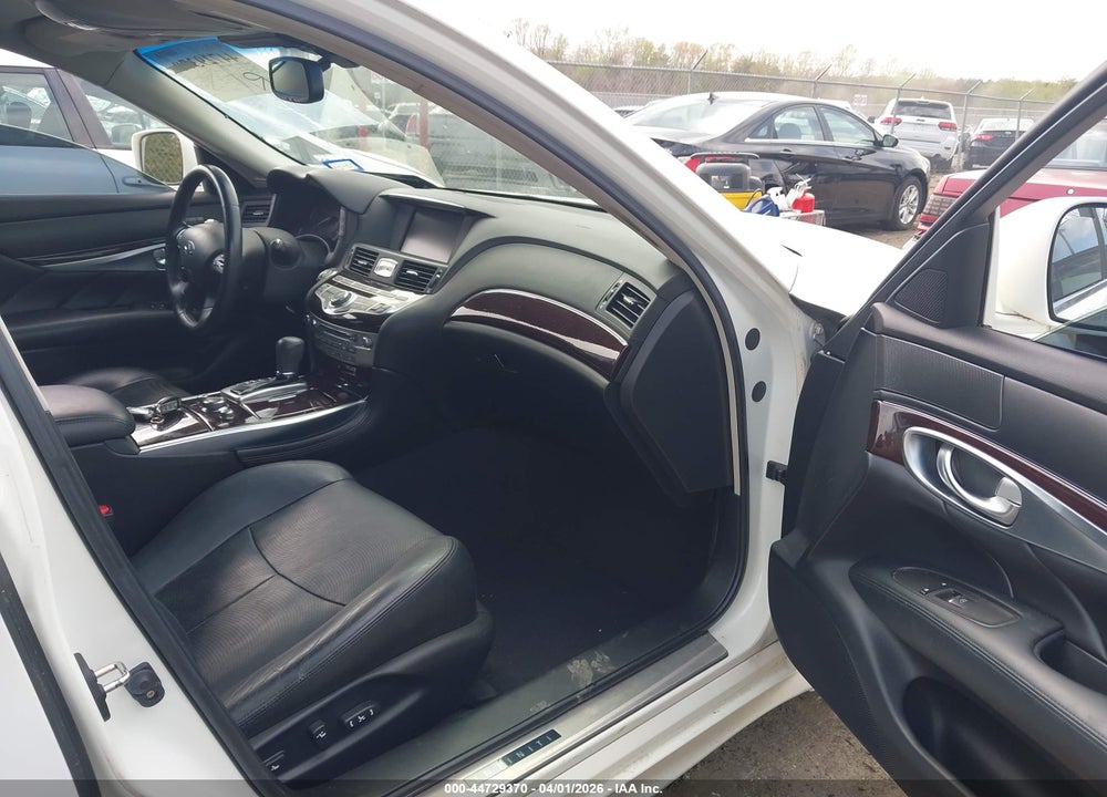 2011 INFINITI M37X VIN: JN1BY1AR8BM372673
