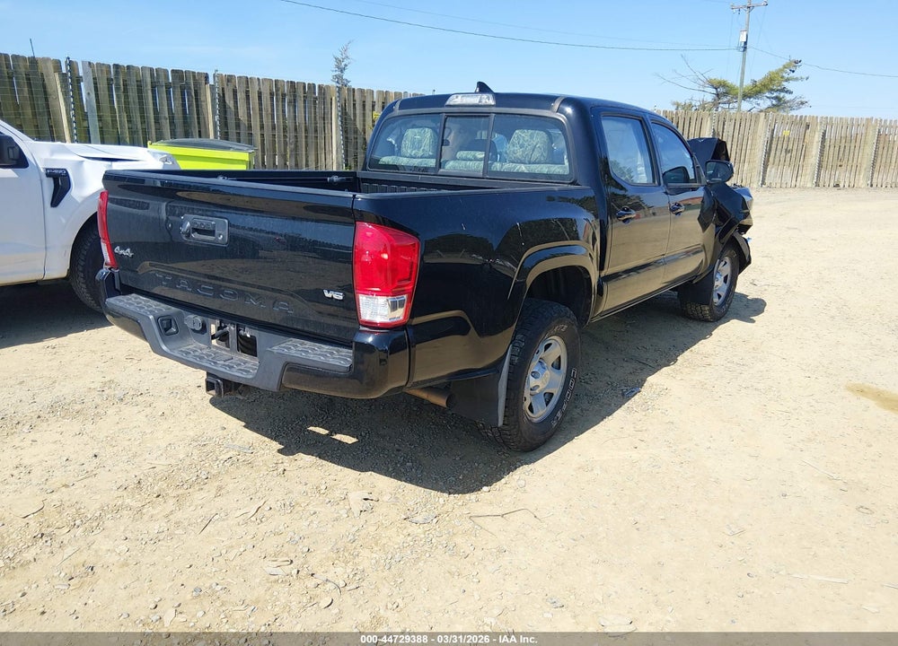 2017 TOYOTA TACOMA SR V6 VIN: 3TMCZ5AN5HM082956