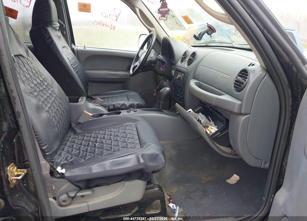 2005 JEEP LIBERTY SPORT VIN: 1J4GK48K25W549140