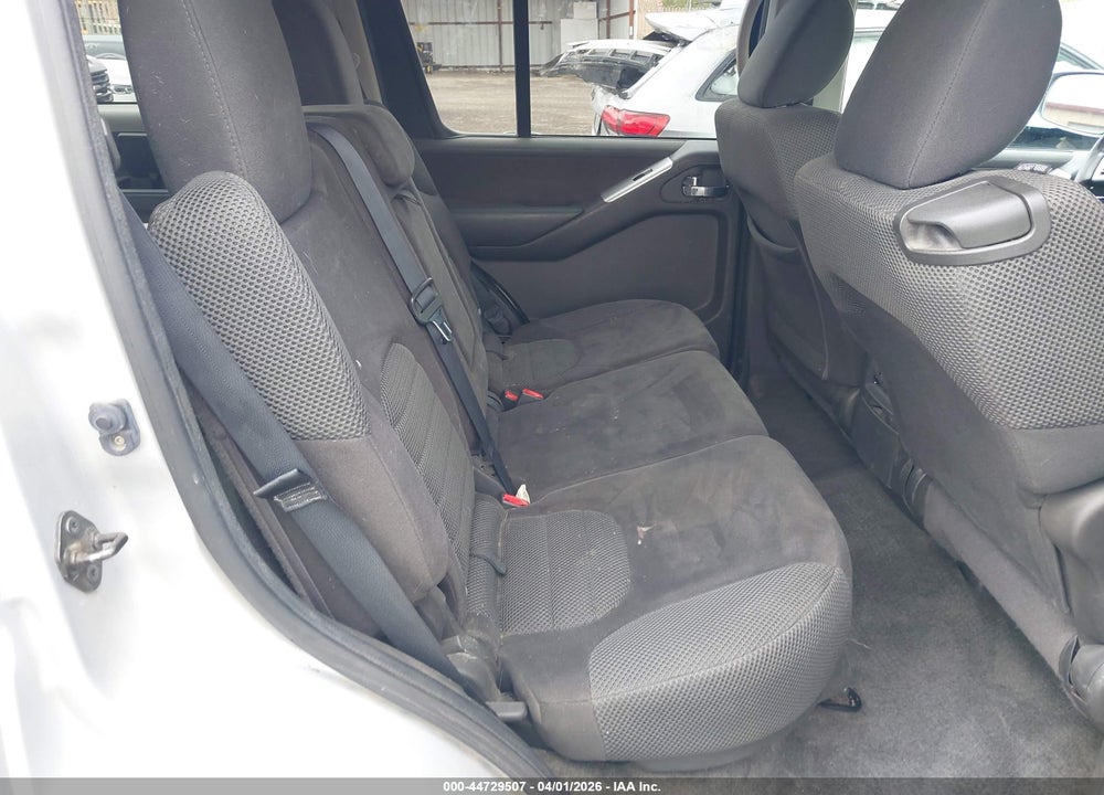 2012 NISSAN PATHFINDER SV VIN: 5N1AR1NB1CC610806