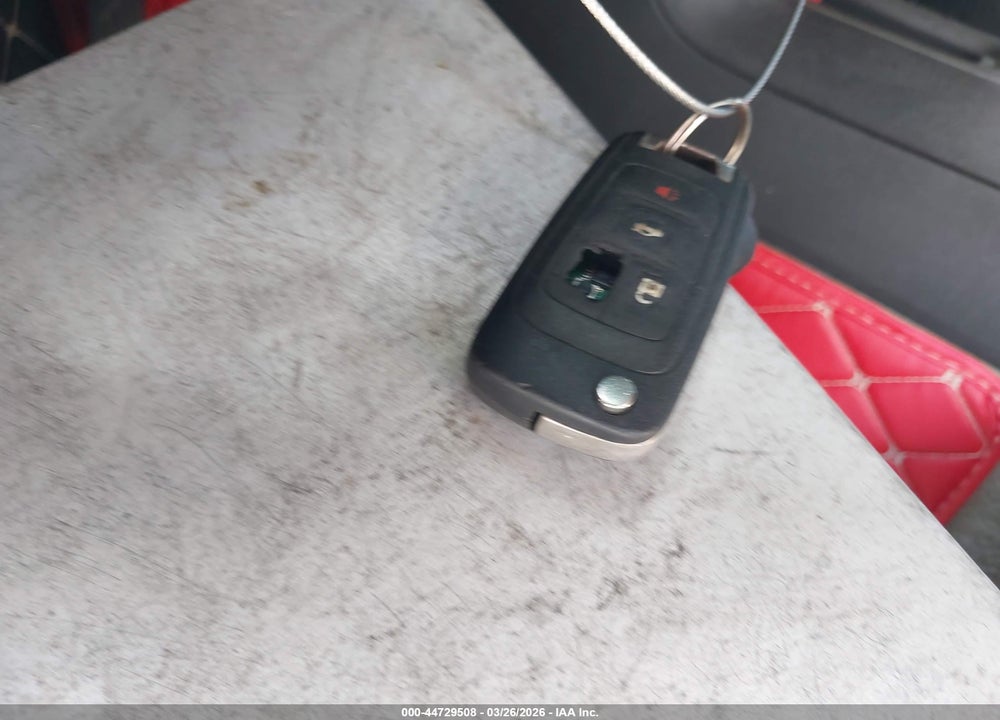 2011 CHEVROLET CAMARO 1LT VIN: 2G1FB1ED3B9111052