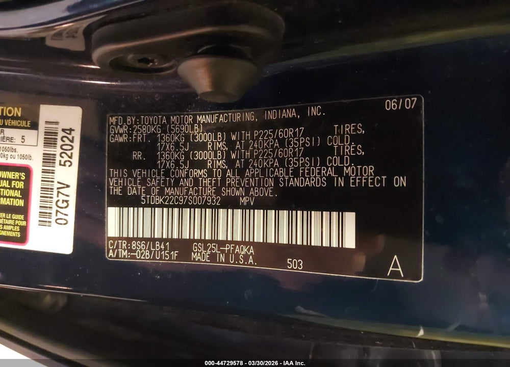 2007 TOYOTA SIENNA XLE VIN: 5TDBK22C97S007932
