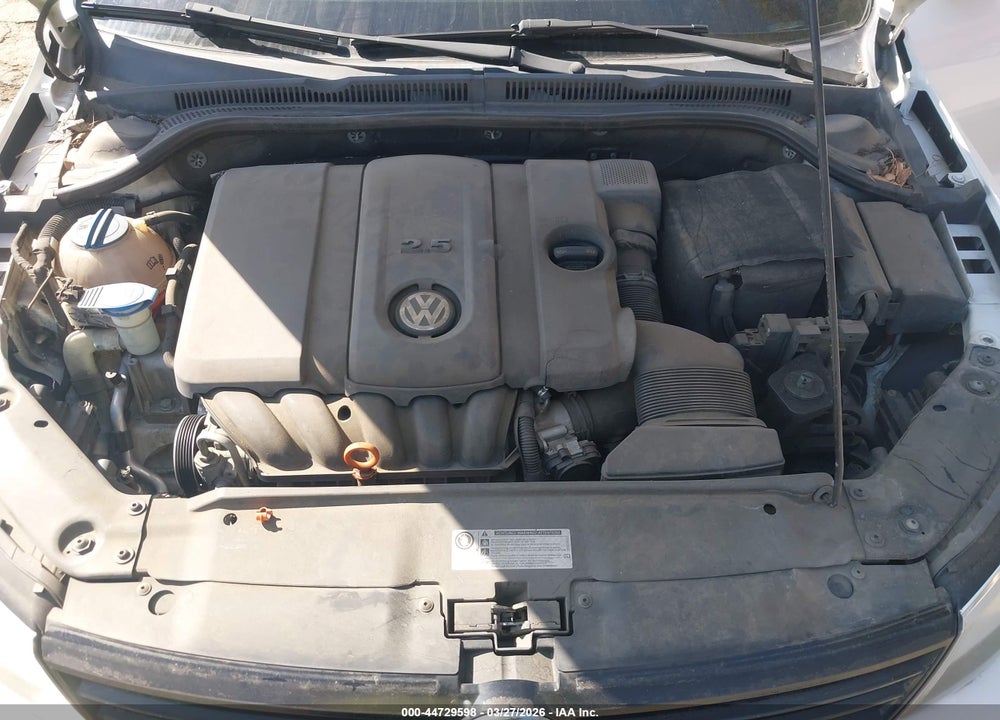 2012 VOLKSWAGEN JETTA 2.5L SE VIN: 3VWDP7AJ2CM350077