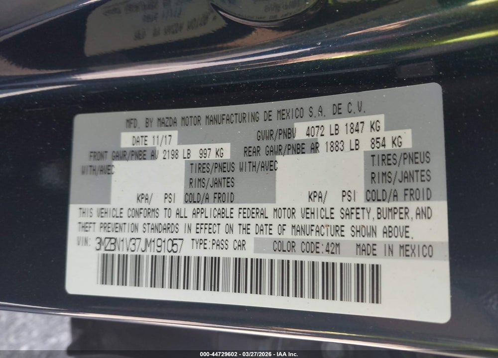 2018 MAZDA 3 TOURING VIN: 3MZBN1V37JM191057