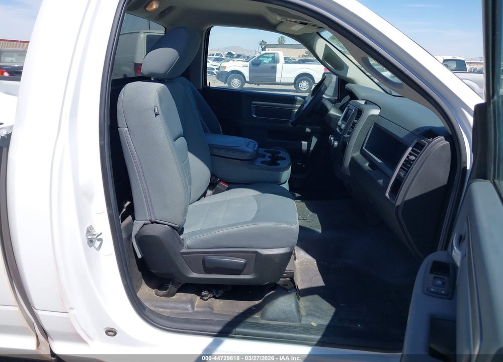 2019 RAM 1500 CLASSIC TRADESMAN  4X2 8' BOX VIN: 3C6JR6DG8KG503902