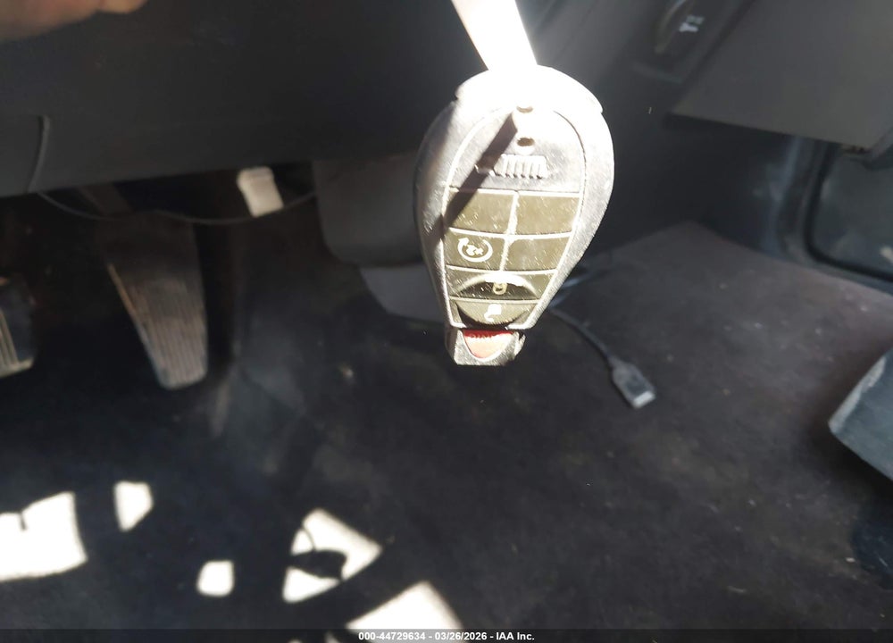 2013 RAM 2500 SLT VIN: 3C6UR5DL1DG550695