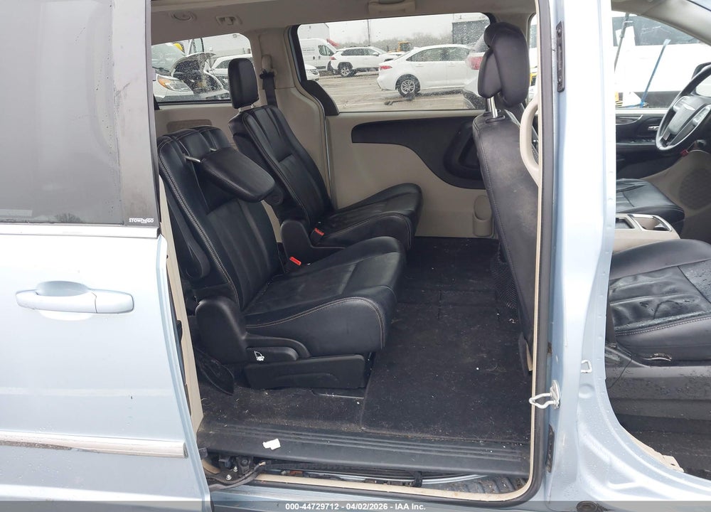 2013 CHRYSLER TOWN & COUNTRY TOURING VIN: 2C4RC1BG6DR647383