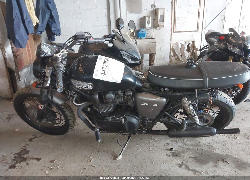 2007 TRIUMPH MOTORCYCLE BONNEVILLE VIN: SMT900K147T299953