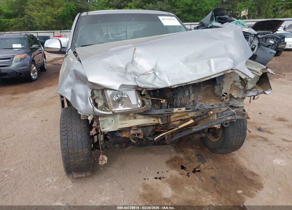2003 TOYOTA TUNDRA SR5 V8 VIN: 5TBBT44173S406748