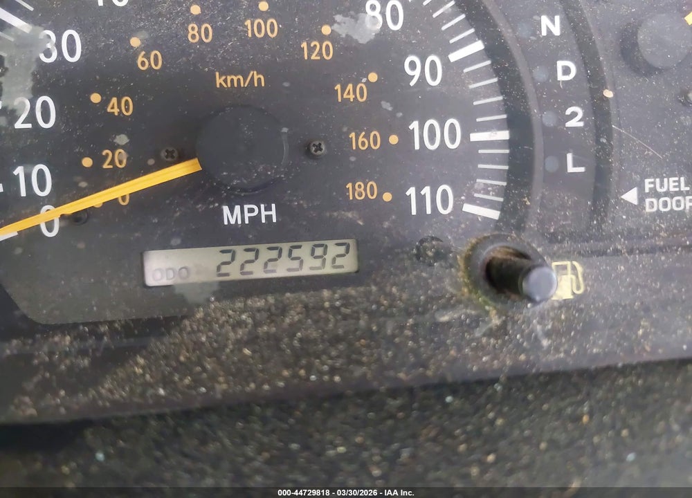 2003 TOYOTA TUNDRA SR5 V8 VIN: 5TBBT44173S406748
