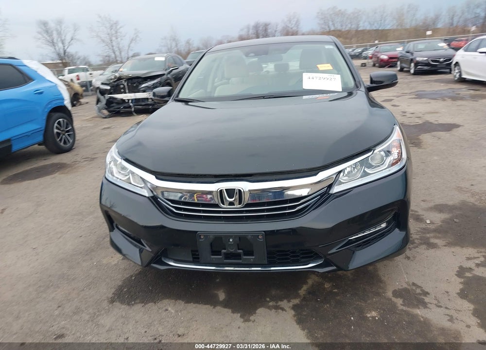 2017 HONDA ACCORD HYBRID VIN: JHMCR6F37HC013991