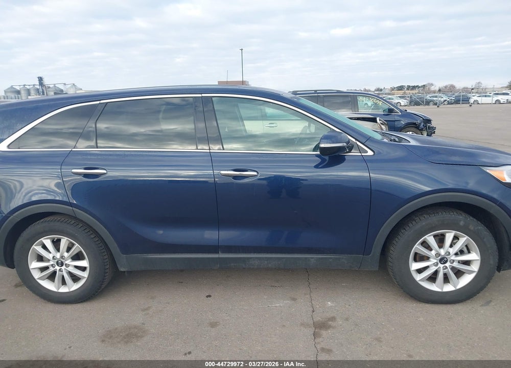 2019 KIA SORENTO 2.4L LX VIN: 5XYPG4A31KG505083