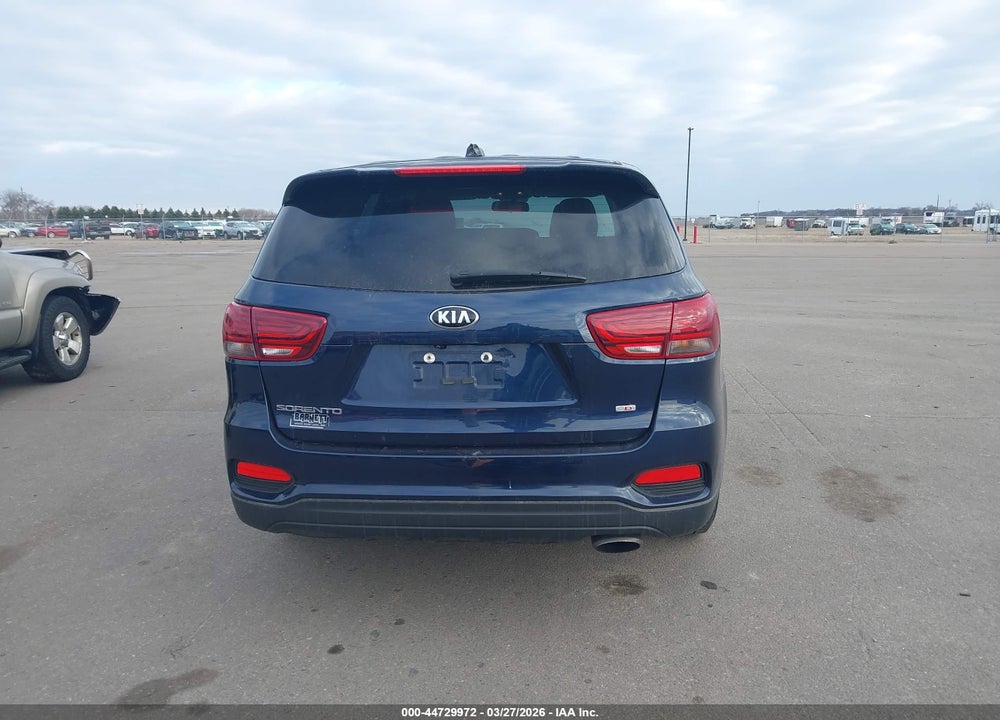 2019 KIA SORENTO 2.4L LX VIN: 5XYPG4A31KG505083
