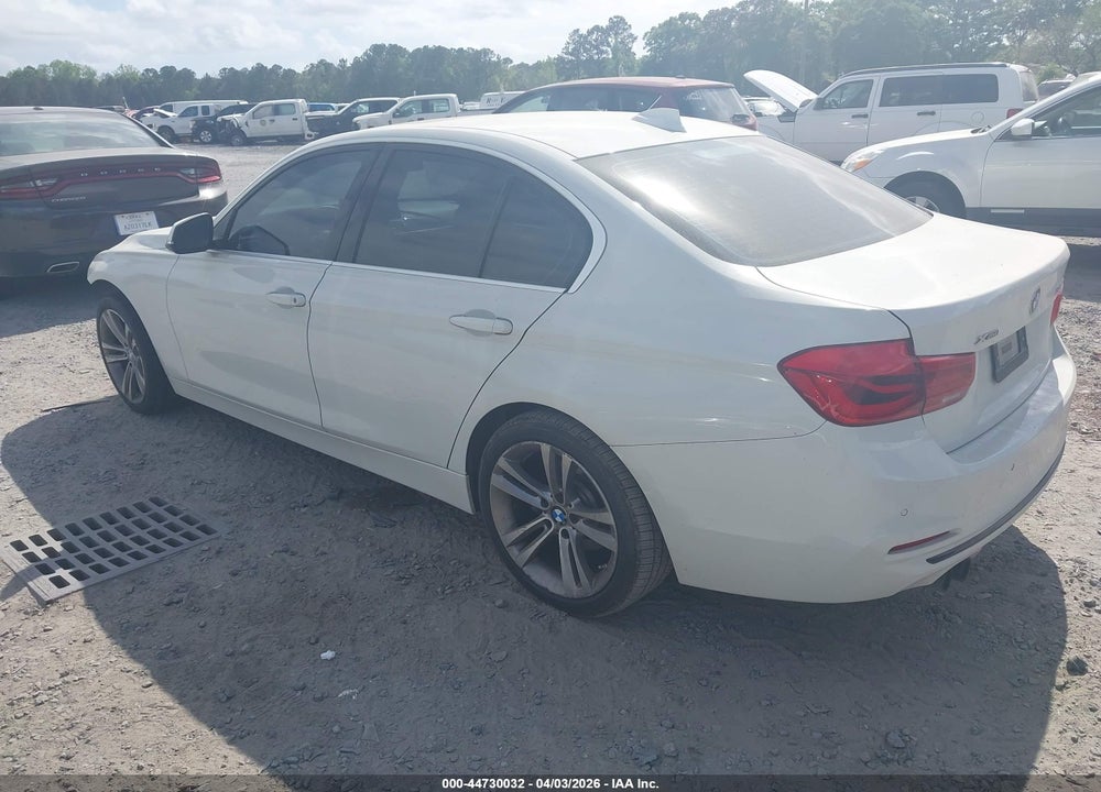 2017 BMW 330I XDRIVE VIN: WBA8D9C54HK677830