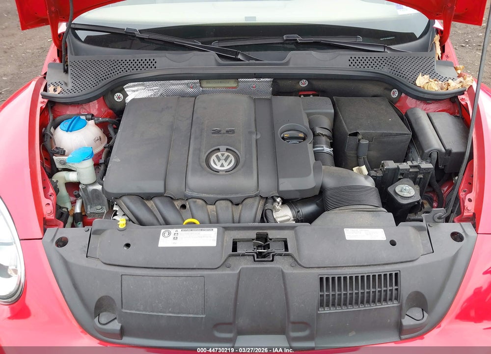 2014 VOLKSWAGEN BEETLE 2.5L VIN: 3VWJP7AT3EM608257