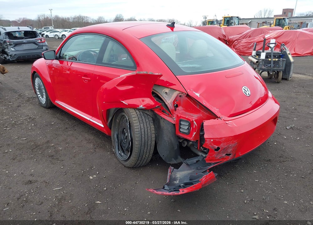 2014 VOLKSWAGEN BEETLE 2.5L VIN: 3VWJP7AT3EM608257