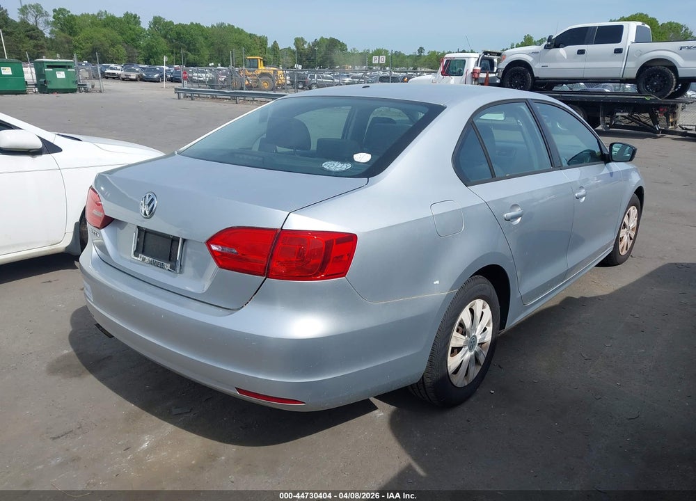 2014 VOLKSWAGEN JETTA 2.0L S VIN: 3VW2K7AJ3EM229258