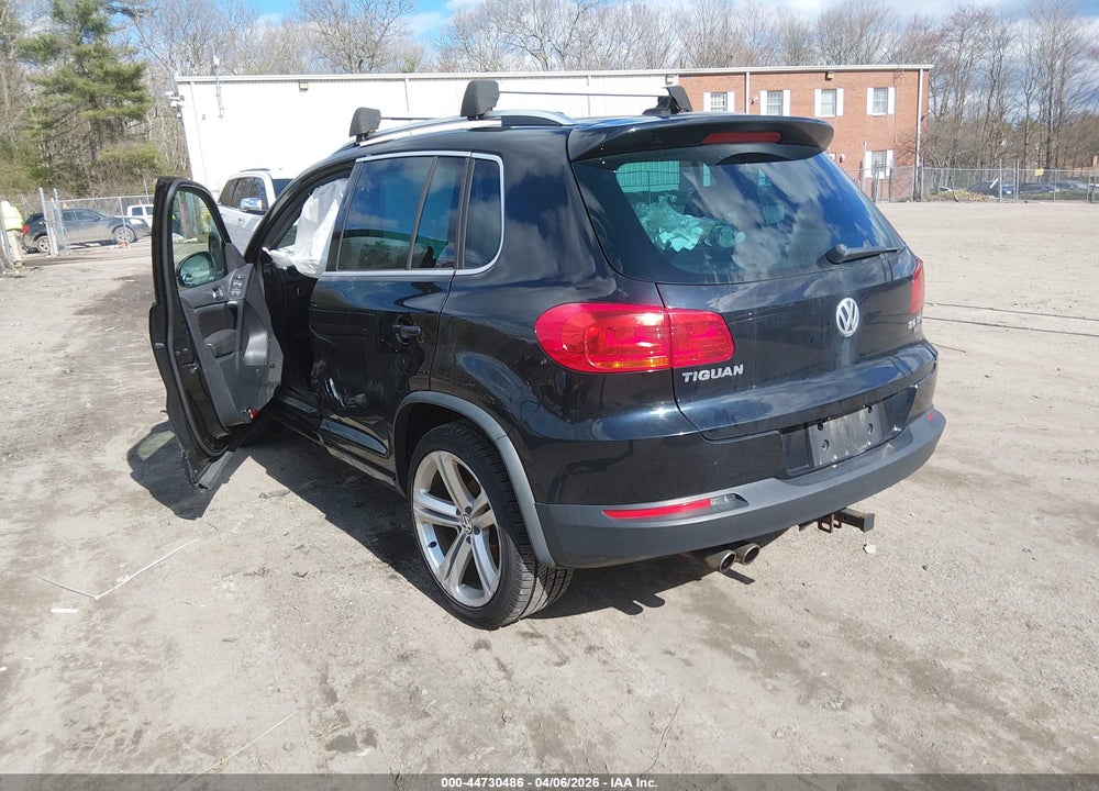 2014 VOLKSWAGEN TIGUAN R-LINE VIN: WVGBV3AX1EW097149