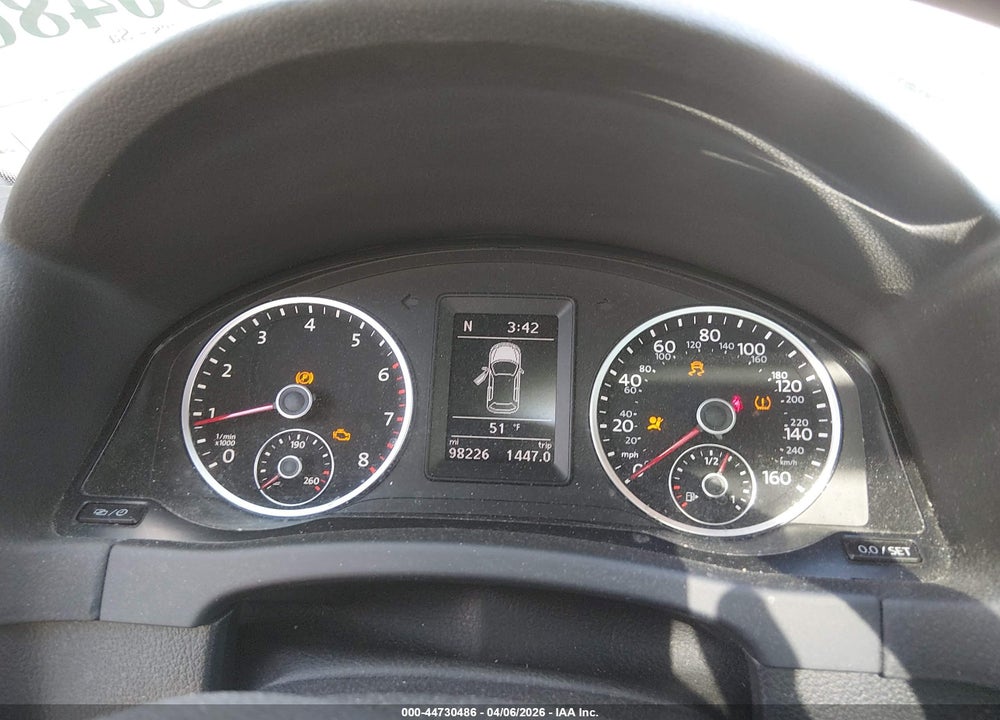 2014 VOLKSWAGEN TIGUAN R-LINE VIN: WVGBV3AX1EW097149