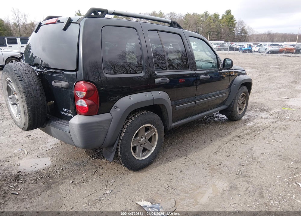2005 JEEP LIBERTY RENEGADE VIN: 1J4GL38K05W724881