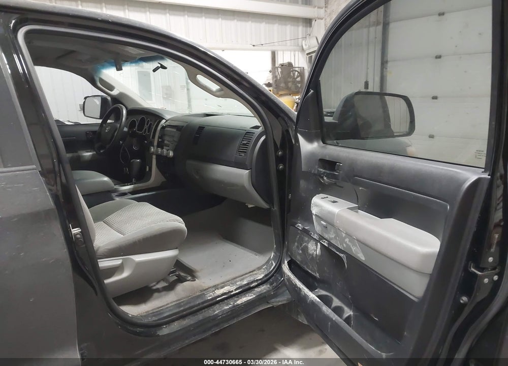 2008 TOYOTA TUNDRA SR5 5.7L V8 VIN: 5TFBV54148X043821