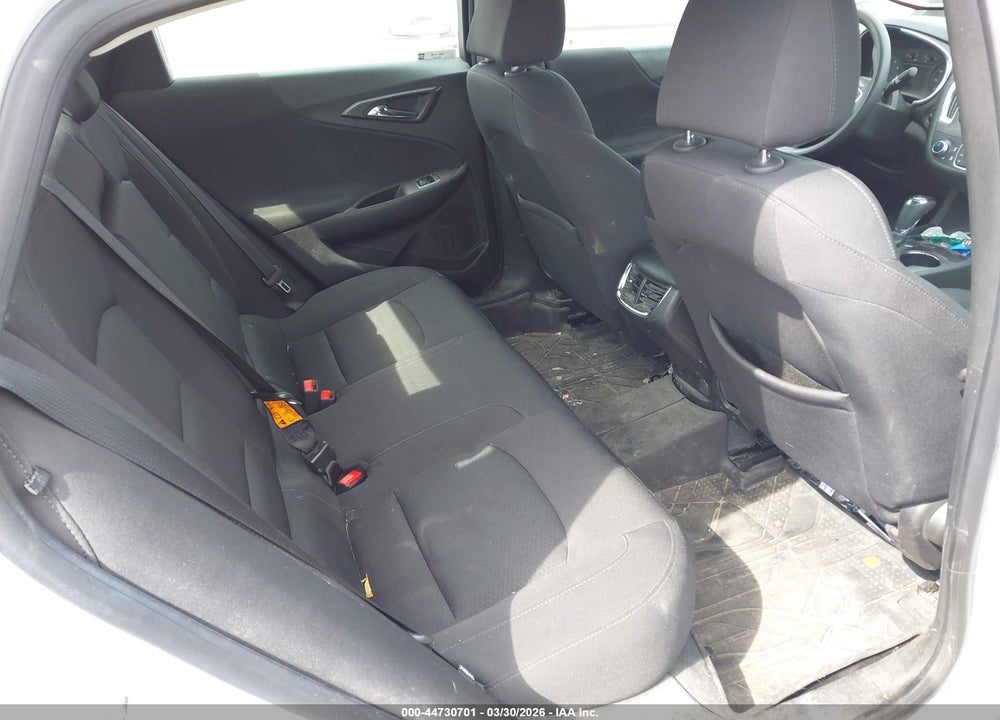 2019 CHEVROLET MALIBU LT VIN: 1G1ZD5ST5KF149710
