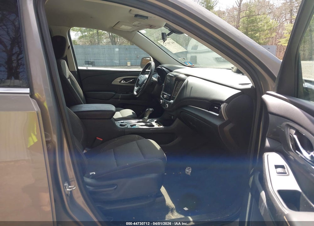 2018 CHEVROLET TRAVERSE 1LT VIN: 1GNERGKW6JJ282301