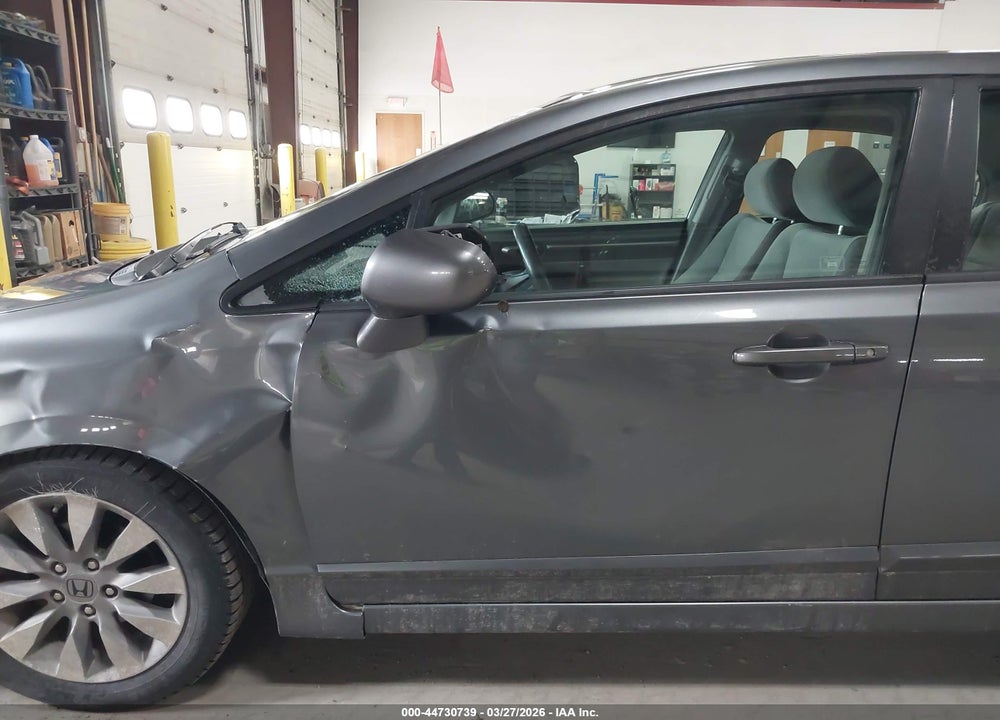 2011 HONDA CIVIC EX VIN: 19XFA1F82BE039094