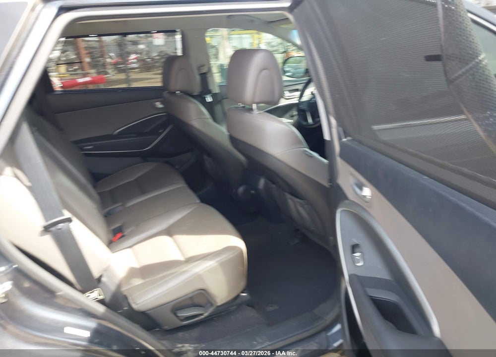 2017 HYUNDAI SANTA FE SE VIN: KM8SN4HF7HU247431