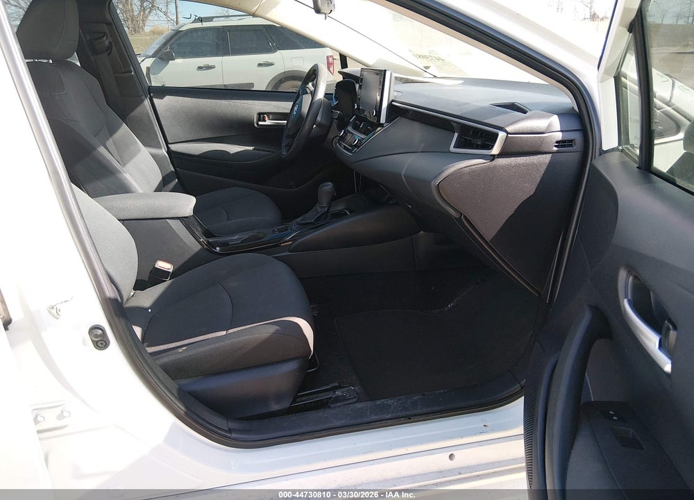 2020 TOYOTA COROLLA LE VIN: 5YFEPRAE9LP093806
