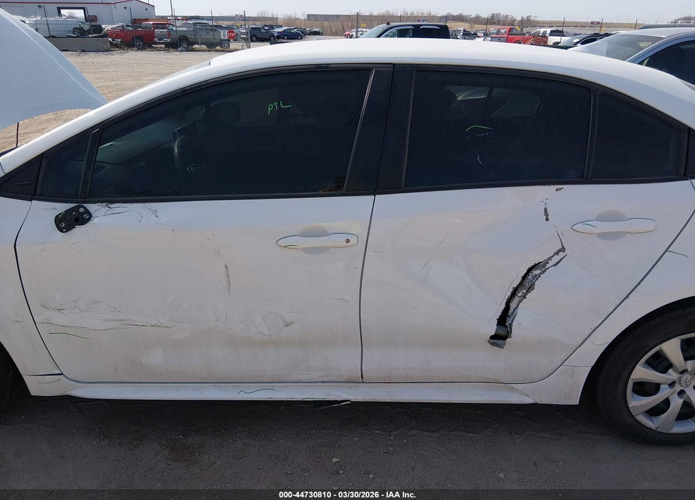 2020 TOYOTA COROLLA LE VIN: 5YFEPRAE9LP093806