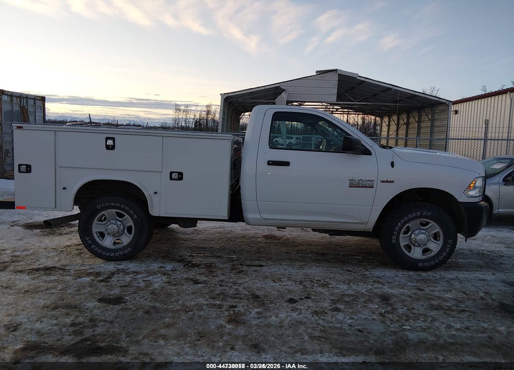 2018 RAM 2500 TRADESMAN  4X4 8' BOX VIN: 3C7WR5AJ6JG289325