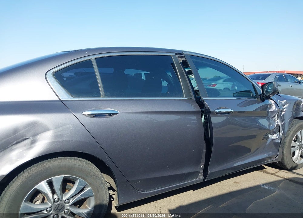 2015 HONDA ACCORD LX VIN: 1HGCR2F38FA275913