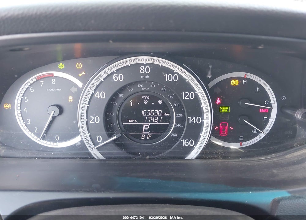 2015 HONDA ACCORD LX VIN: 1HGCR2F38FA275913